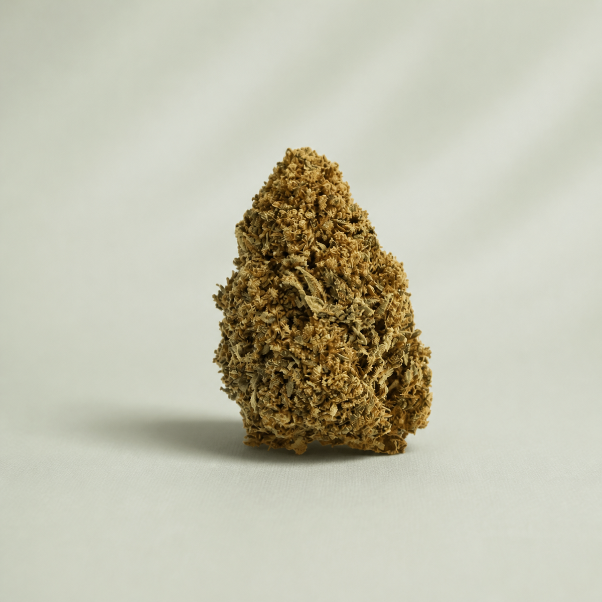 Banana Smash CBD sur fond inspiré Beldia avec ombre réaliste unique